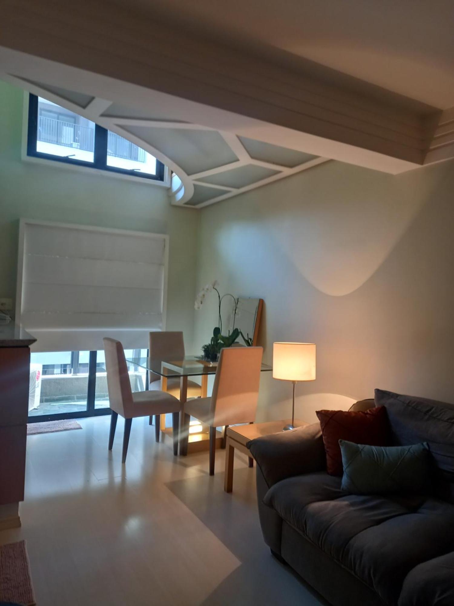 Duplex Place Vendome! Moema, 58m2, Amplo, Conforto, Luxo! Servicos, Estacionamento, Internet, Metro! Apartamento São Paulo